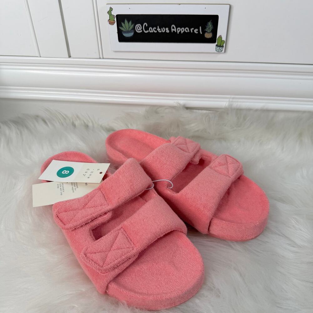 New Universal Thread Terry Cloth Platform Sandals Coral Orange Pink Size 8